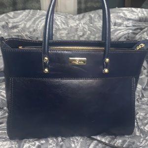 Vitoria Venata purse